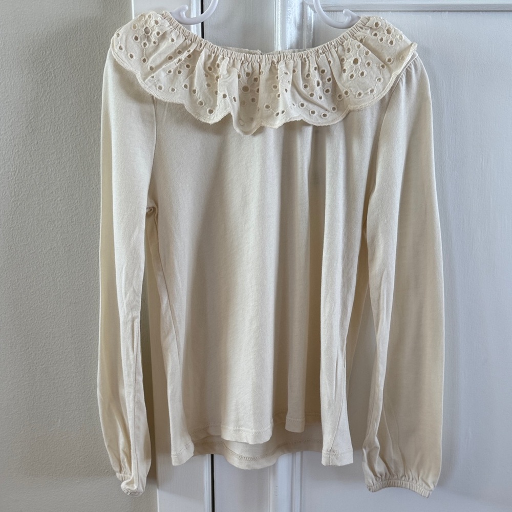 H&M girls Cream Eyelet Ruffle-Neck Long Sleeve Top, new with tags